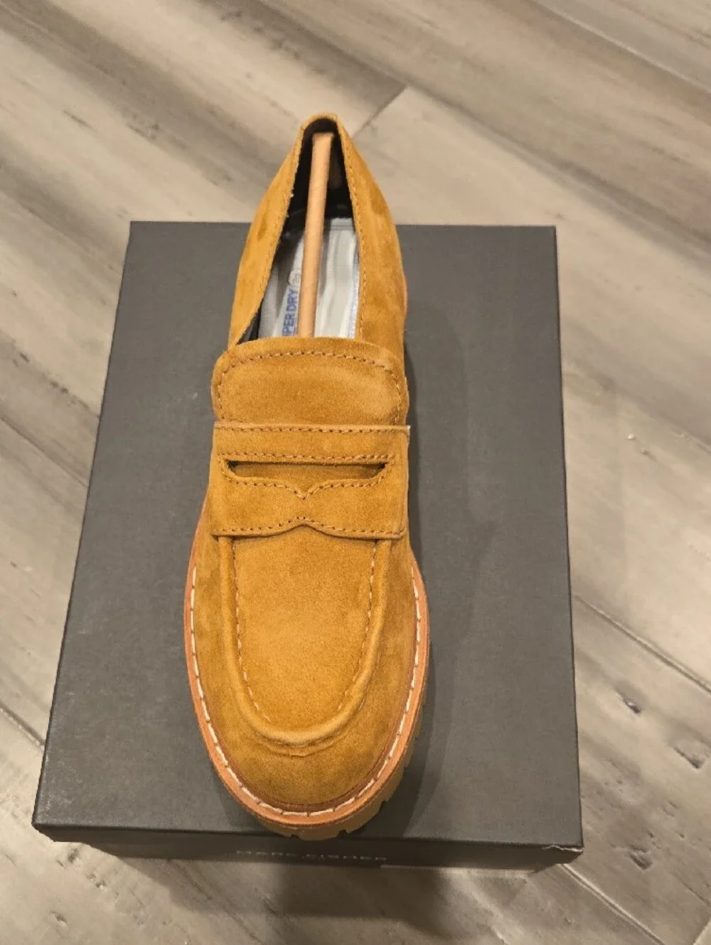 Marc Fisher classic penny